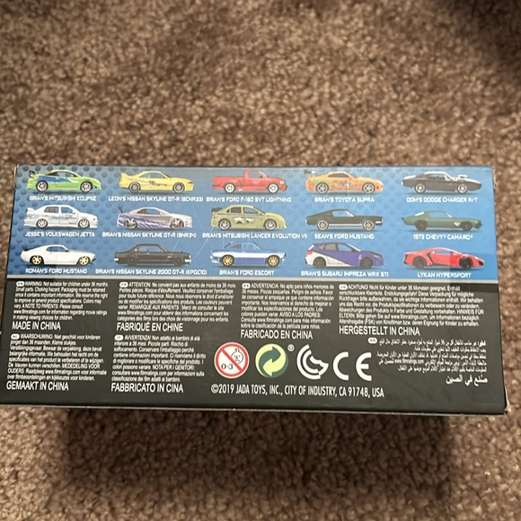 Fast & furious Doms Dodge charger Die cast collectors series. - Picture 3 of 4